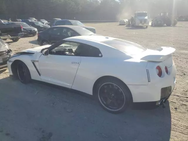 2010 Nissan GT-R Base