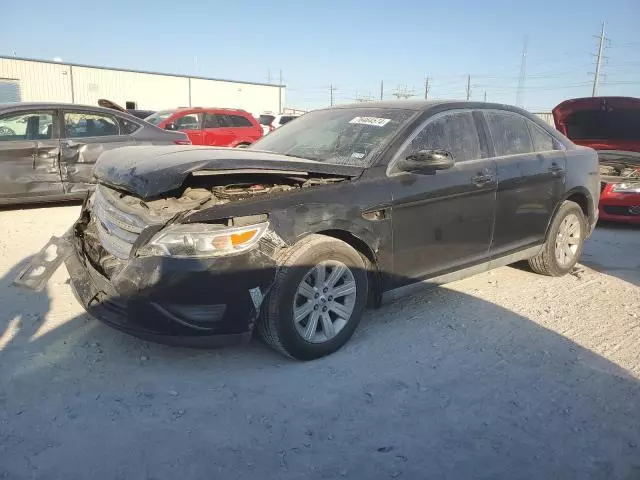 2011 Ford Taurus SE