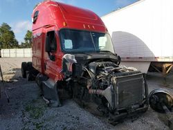 Salvage cars for sale from Copart Chicago: 2016 Freightliner Cascadia 125