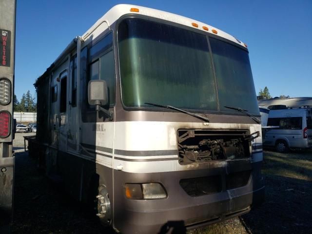 2004 Holiday 2004 Workhorse Custom Chassis Motorhome Chassis W2