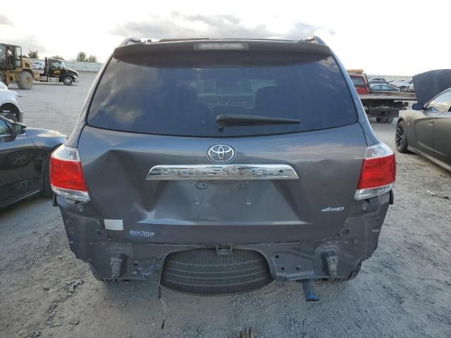 2013 Toyota Highlander Base