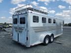 1999 Soon Horse Trailer