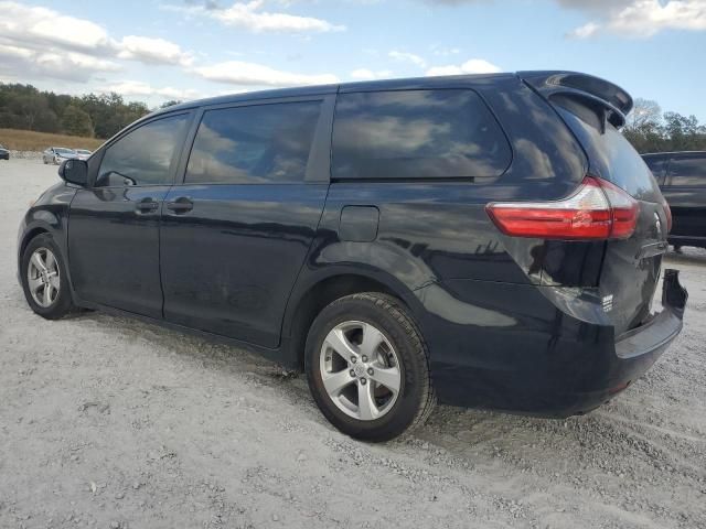 2017 Toyota Sienna