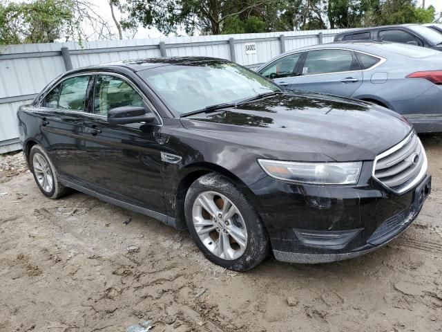 2014 Ford Taurus SEL