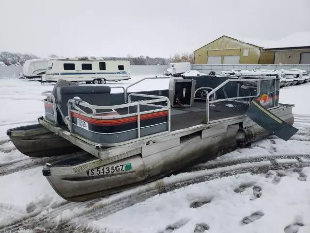 1988 Tracker Boat Only