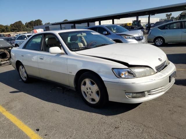 2000 Lexus ES 300