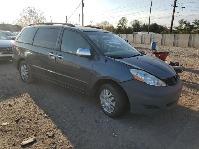 2007 Toyota Sienna CE