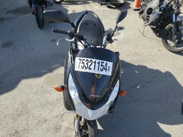 2013 Honda PCX 150