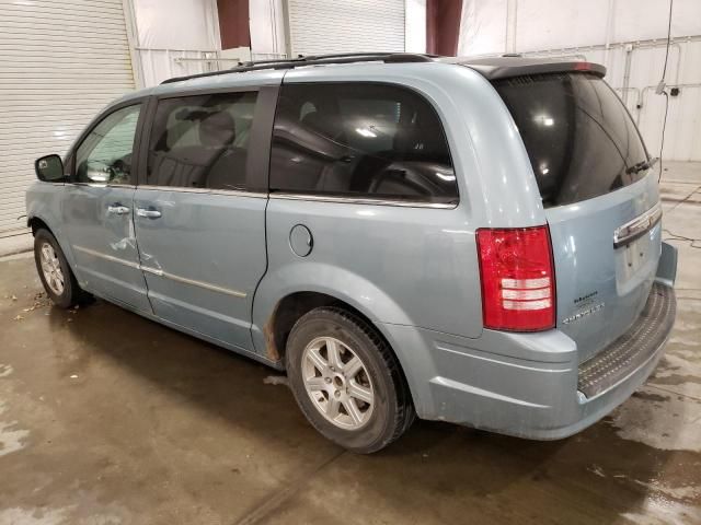 2010 Chrysler Town & Country Touring