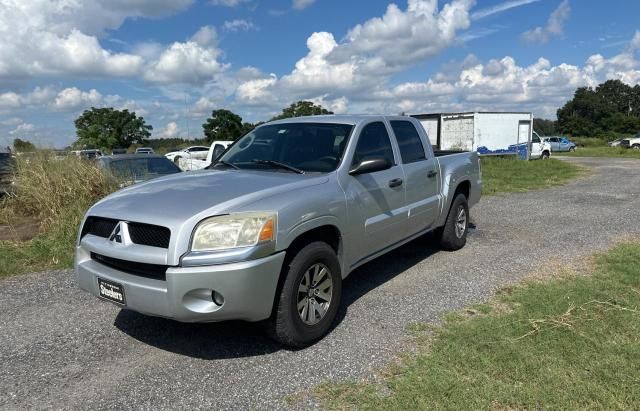 2008 Mitsubishi Raider LS