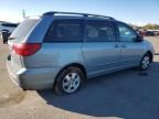 2004 Toyota Sienna CE