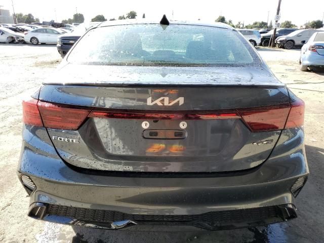 2024 KIA Forte GT Line