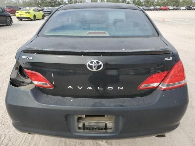 2005 Toyota Avalon XL