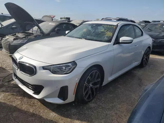 2024 BMW 230I