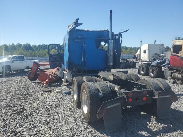 2001 Freightliner Conventional ST120