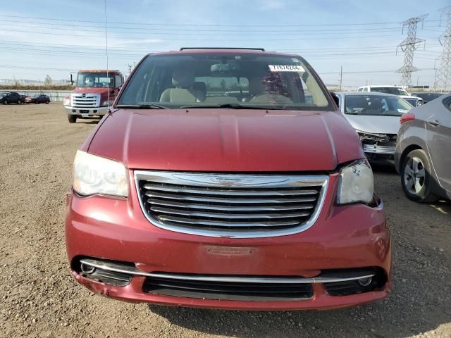 2012 Chrysler Town & Country Touring L