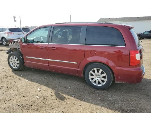 2013 Chrysler Town & Country Touring