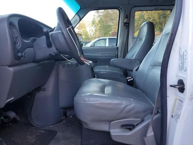 2005 Ford Econoline E250 Van