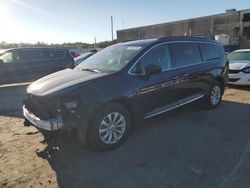 Salvage cars for sale at Fredericksburg, VA auction: 2017 Chrysler Pacifica Touring L