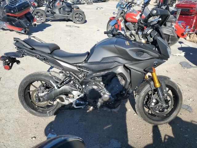 2015 Yamaha FJ09