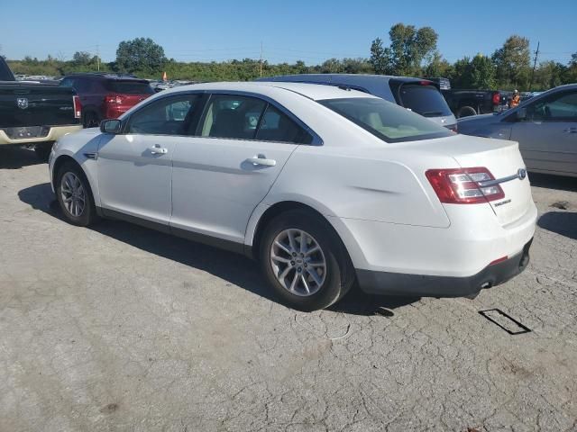 2013 Ford Taurus SE