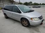 2003 Chrysler Town & Country LX