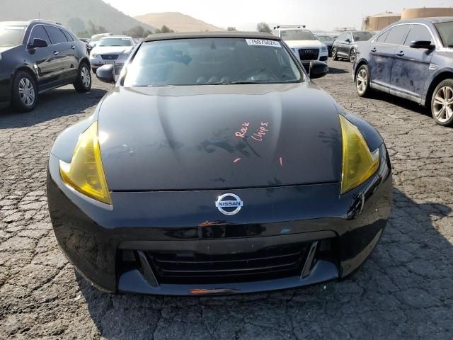 2012 Nissan 370Z Base