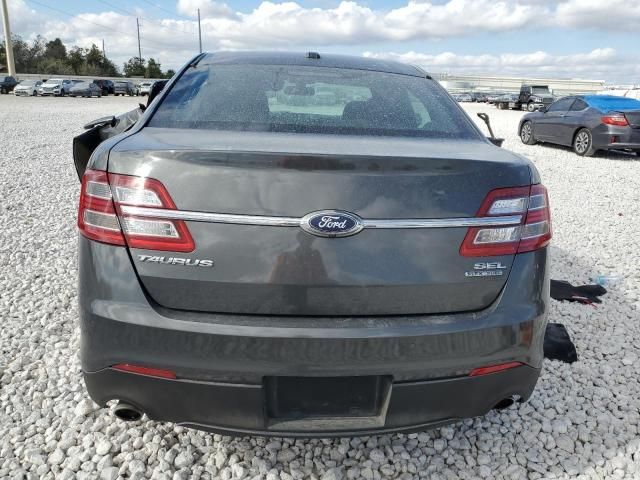 2018 Ford Taurus SEL