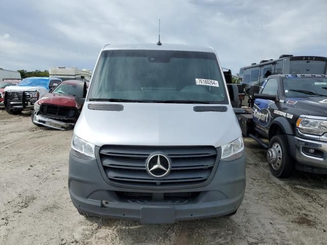 2022 Mercedes-Benz Sprinter 2500