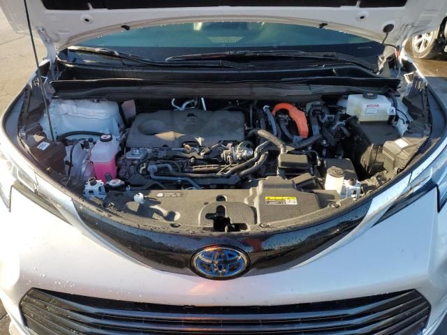 2024 Toyota Sienna Limited