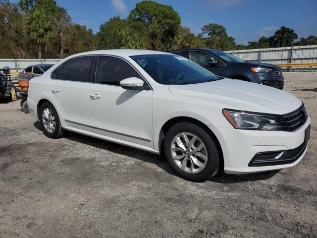 2016 Volkswagen Passat S