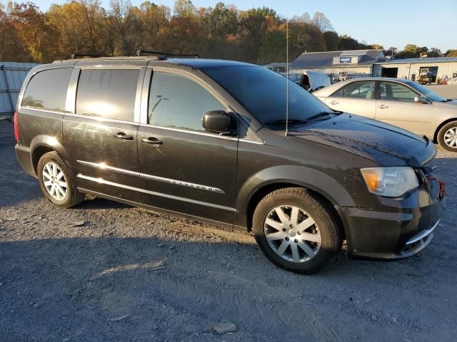 2012 Chrysler Town & Country Touring