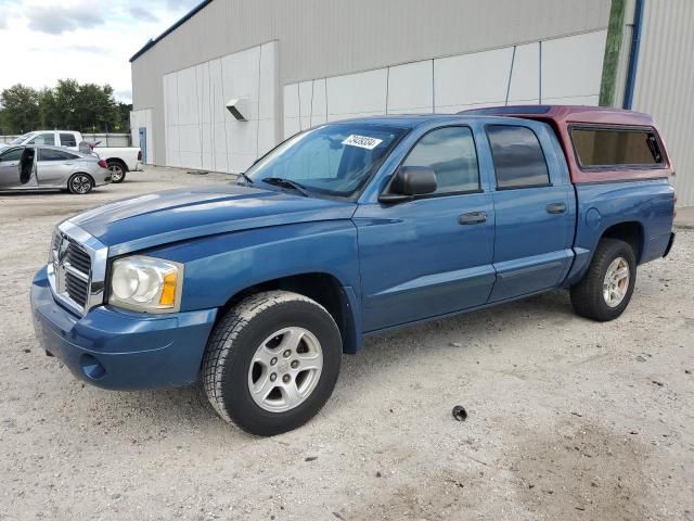 2005 Dodge Dakota Quad SLT