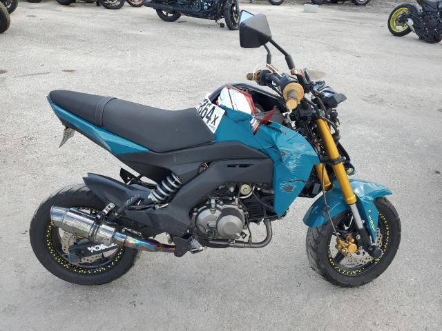 2021 Kawasaki BR125 J