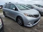 2016 Toyota Sienna SE