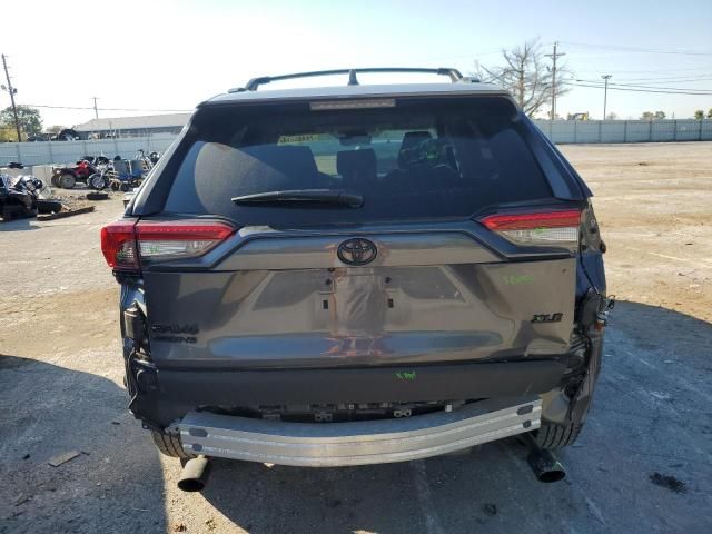 2022 Toyota Rav4 XLE