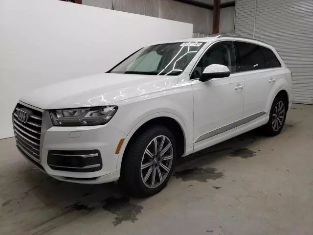 2017 Audi Q7 Premium Plus