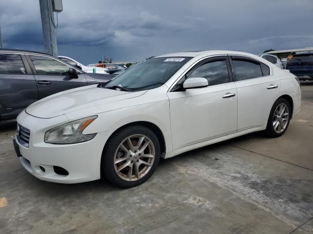 2014 Nissan Maxima S