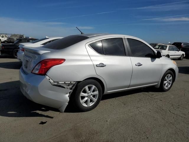 2013 Nissan Versa S