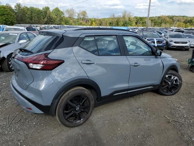 2023 Nissan Kicks SR