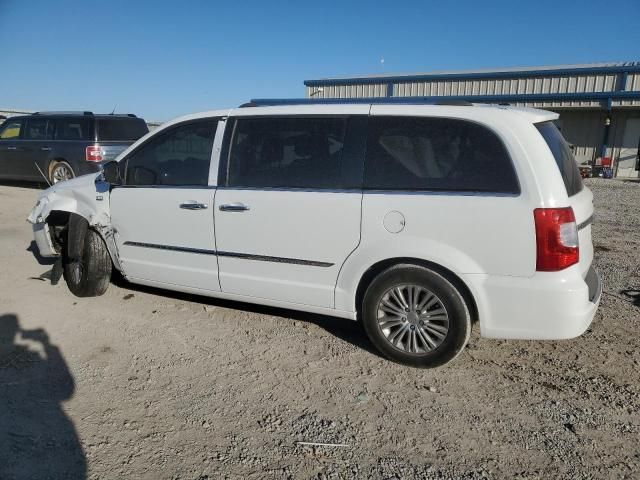 2014 Chrysler Town & Country Touring L