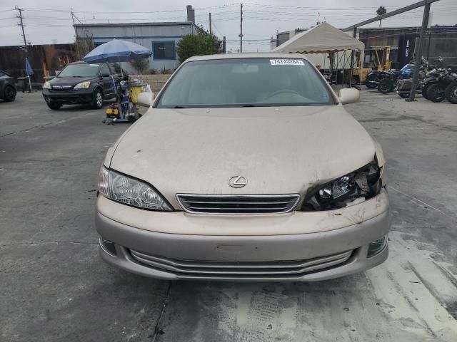 2000 Lexus ES 300