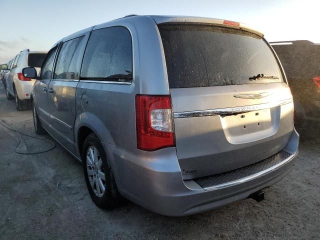 2013 Chrysler Town & Country Touring