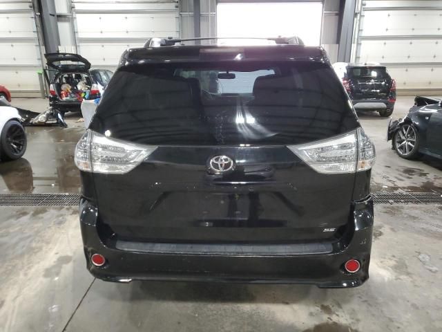 2014 Toyota Sienna Sport