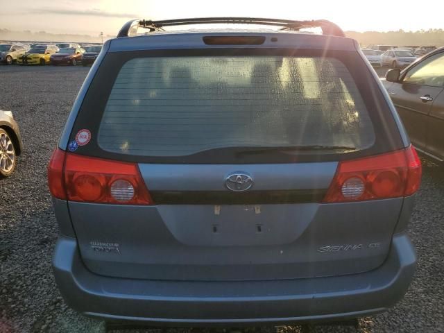 2009 Toyota Sienna CE