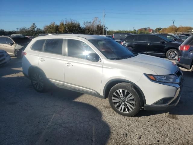 2019 Mitsubishi Outlander ES