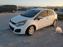 KIA Vehiculos salvage en venta: 2015 KIA Rio LX