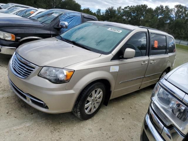 2015 Chrysler Town & Country Touring