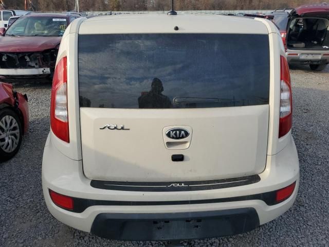 2013 KIA Soul +