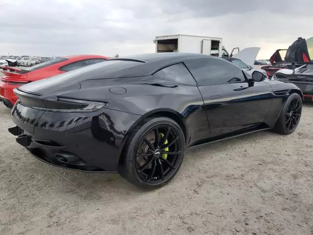 2019 Aston Martin DB11 AMR